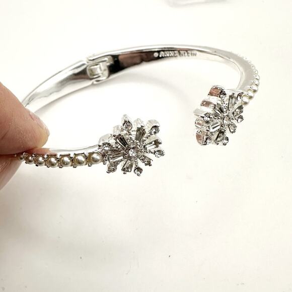 Anne Klein Hinge Bracelet Silver tone Snowflake Holiday CZ  Festive Jewelry - Picture 3 of 9